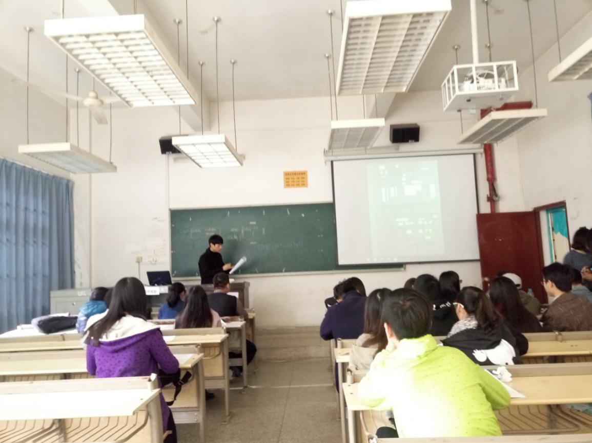 計算機科學與技術(shù)學院成功舉辦“雙培并舉，筑牢根基”發(fā)展黨員培訓會暨計算機技術(shù)專項培訓